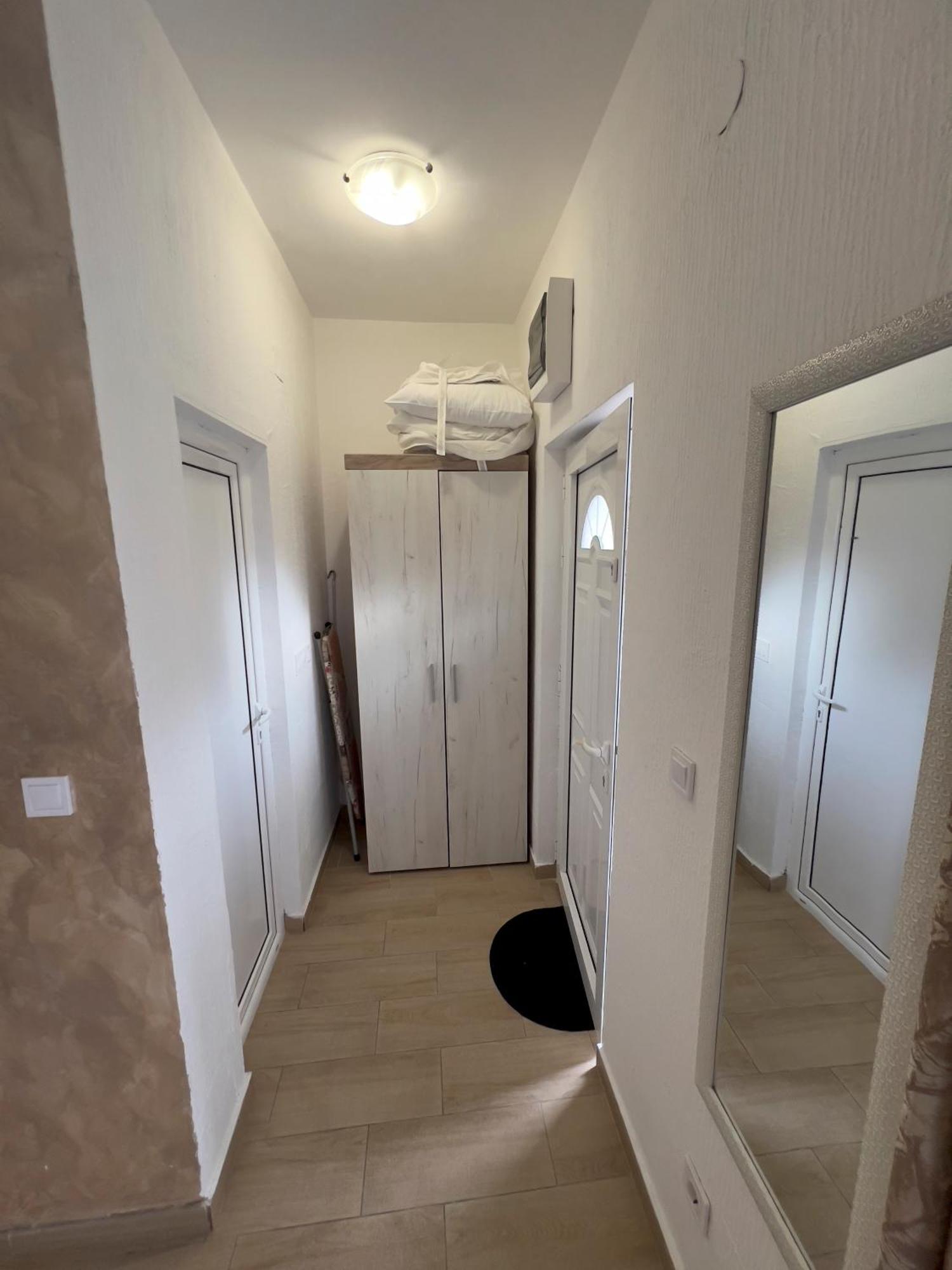 Casa Apartments, One-Bedroom Apartment Budva Luaran gambar