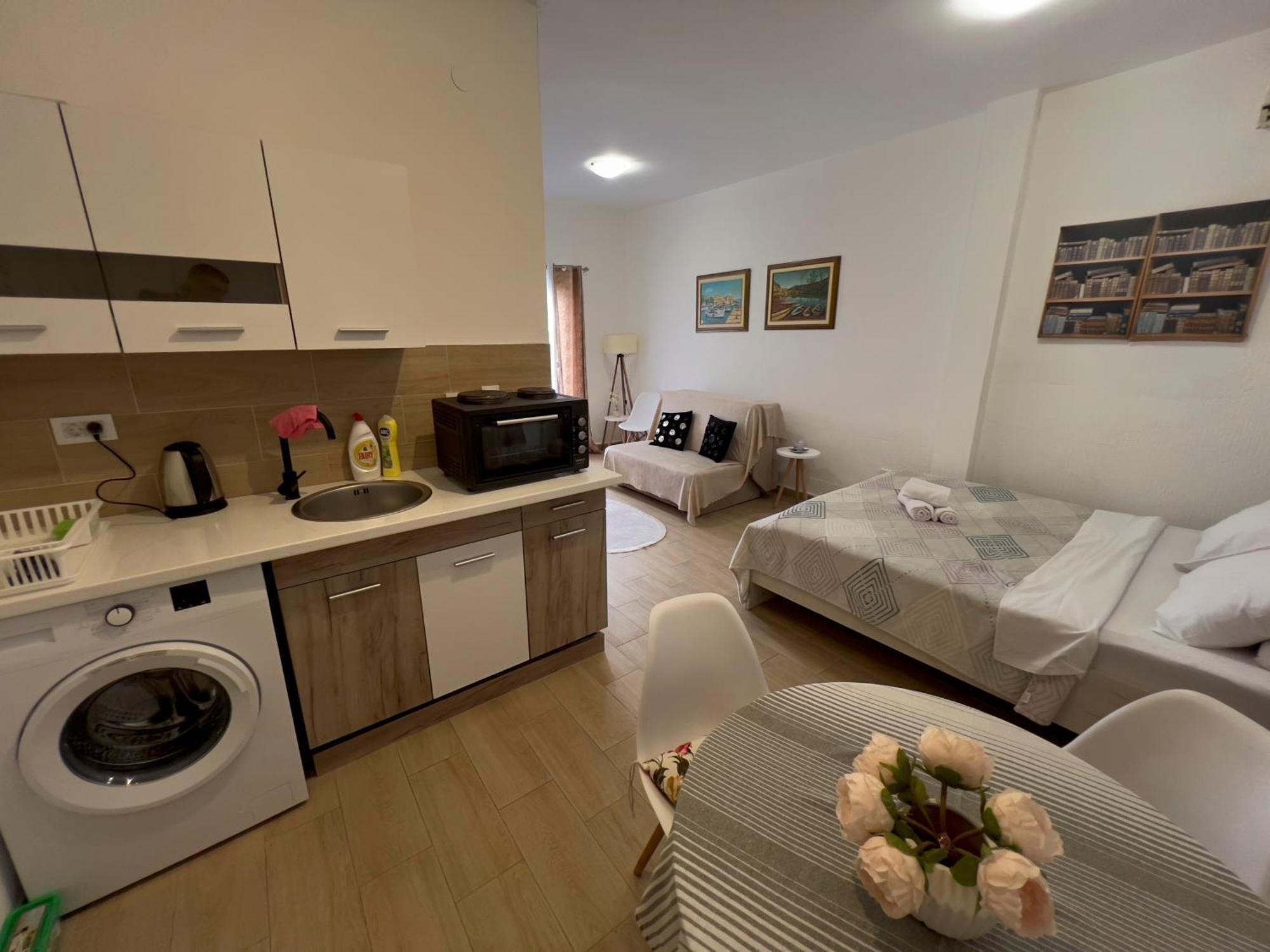Casa Apartments, One-Bedroom Apartment Budva Luaran gambar