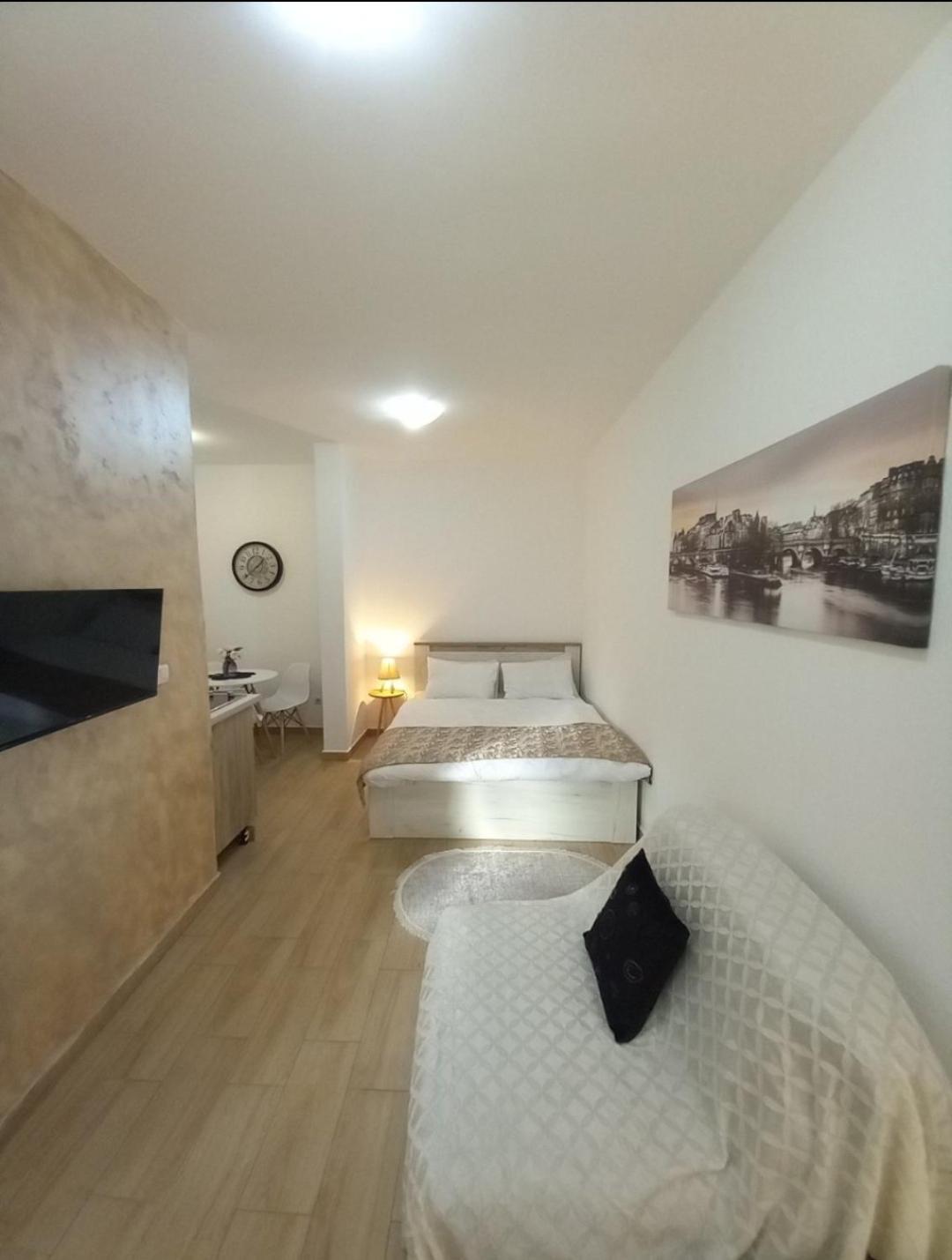 Casa Apartments, One-Bedroom Apartment Budva Luaran gambar